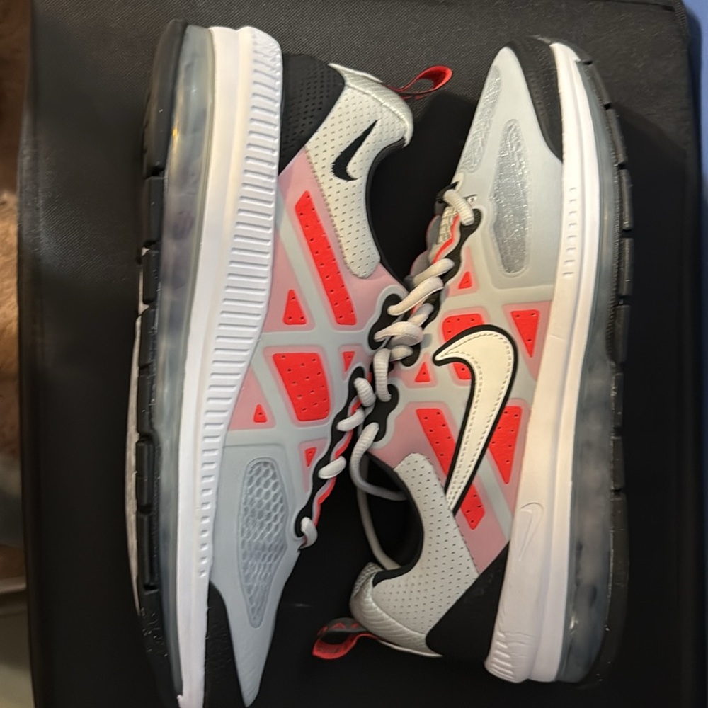 Nike Air Max Genome Red/White/Gray (New)